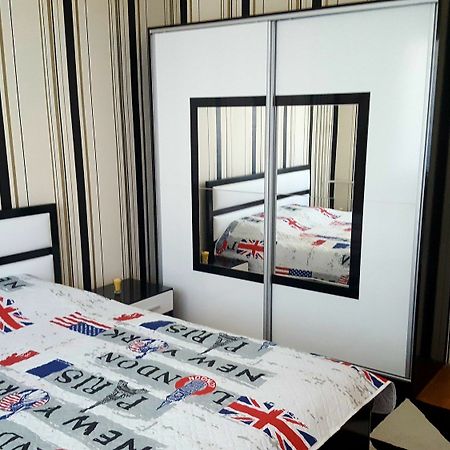 Modern Home Apartment Airport Софія Екстер'єр фото
