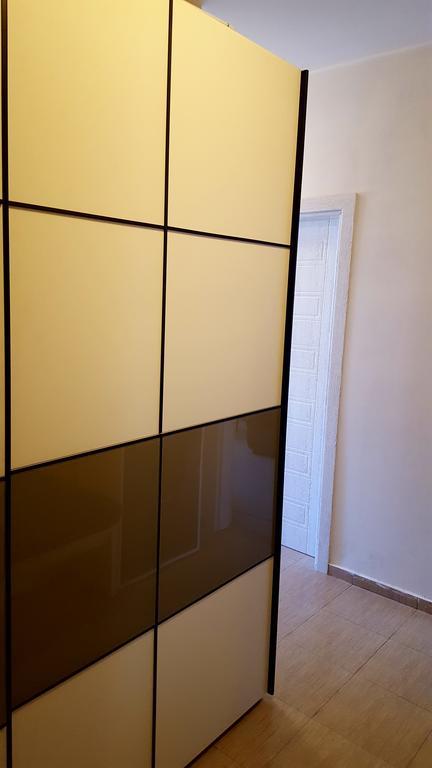 Modern Home Apartment Airport Софія Екстер'єр фото