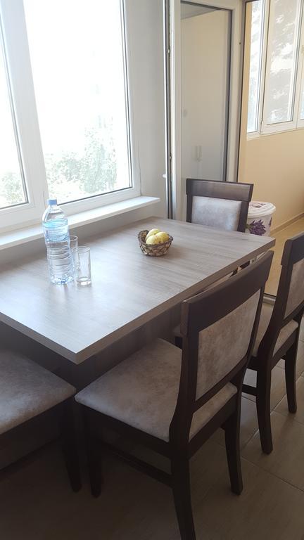 Modern Home Apartment Airport Софія Екстер'єр фото