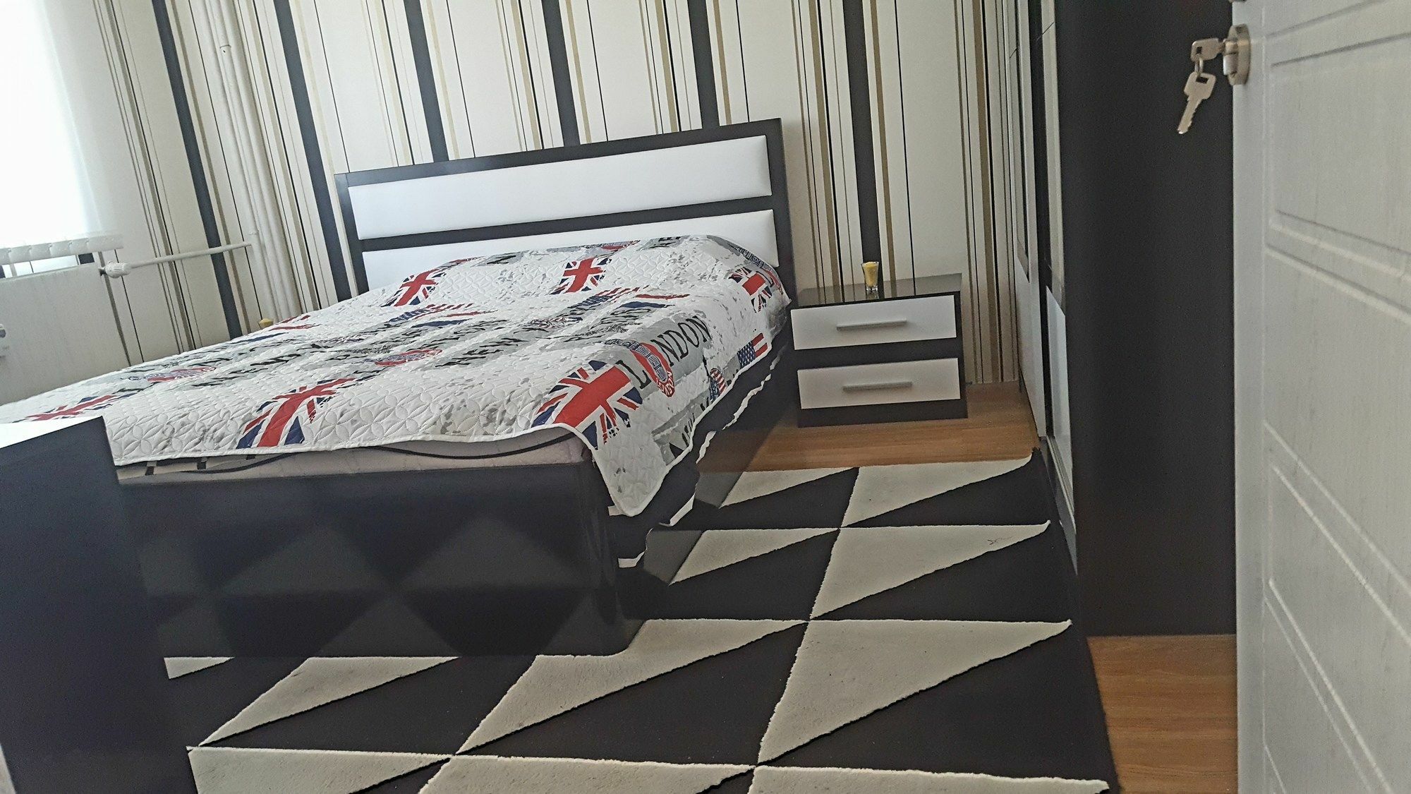 Modern Home Apartment Airport Софія Екстер'єр фото