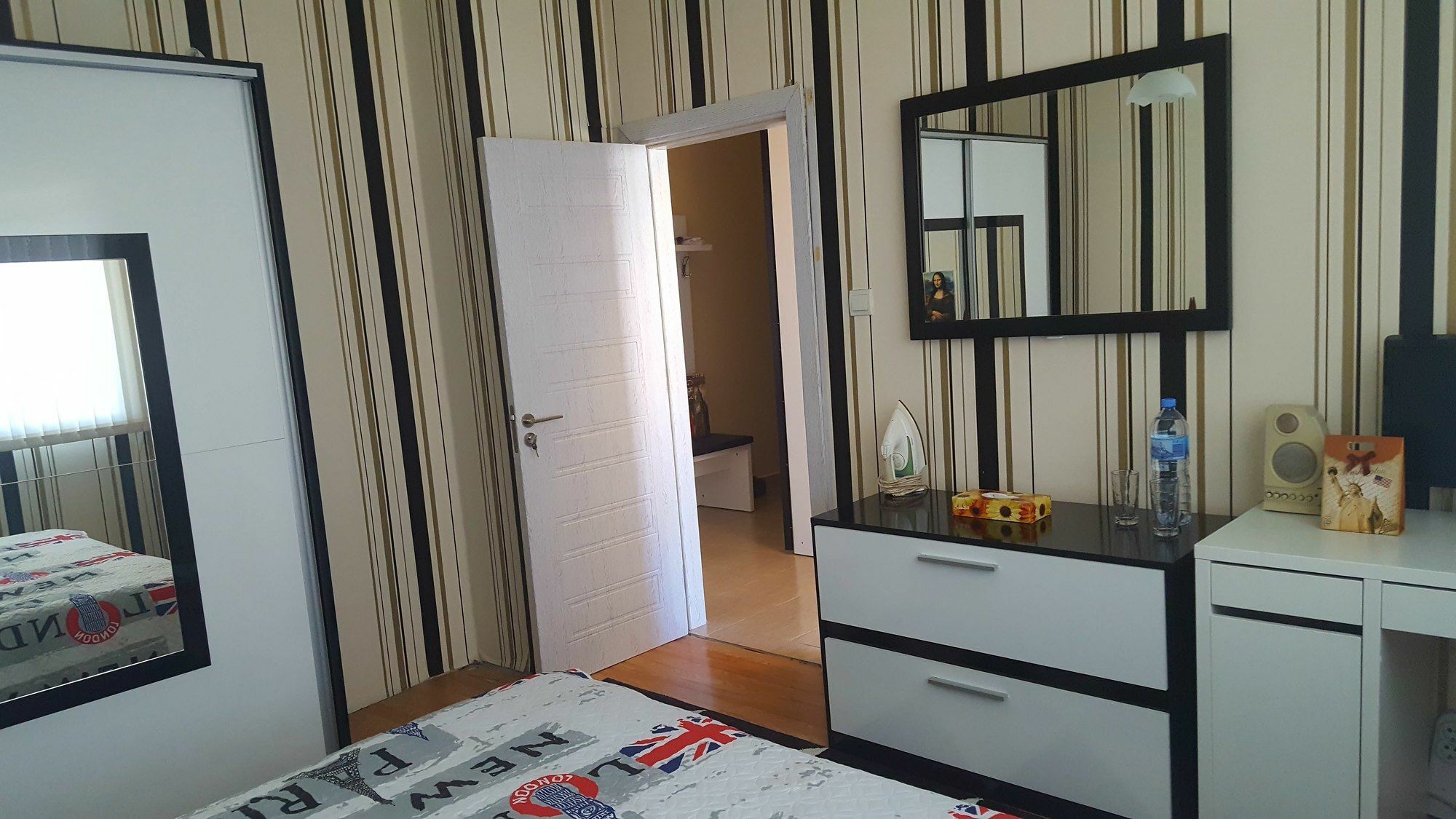 Modern Home Apartment Airport Софія Екстер'єр фото